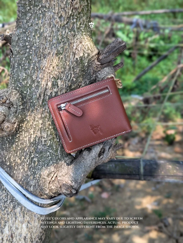 Introducing the Zomidar Classic Bi-Fold Premium Leather Wallet – “The Horizon” with Zipper Pocket, meticulously crafted with top-tier genuine leather for enduring style and functionality.