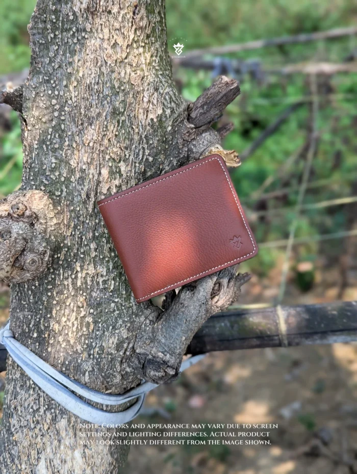 Introducing the Zomidar Classic Bi-Fold Premium Leather Wallet – “The Horizon” with Zipper Pocket, meticulously crafted with top-tier genuine leather for enduring style and functionality.