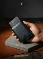 The Magneto by ZOMIDAR. A slim genuine leather wallet combining a pop-up card holder, strong magnetic closure, RFID blocking, and a zipper pocket. Available in 6 colors. Upgrade your everyday carry.